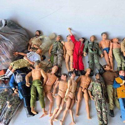 #13696 • G.I. Joe Figures, Clothing & Accessories
