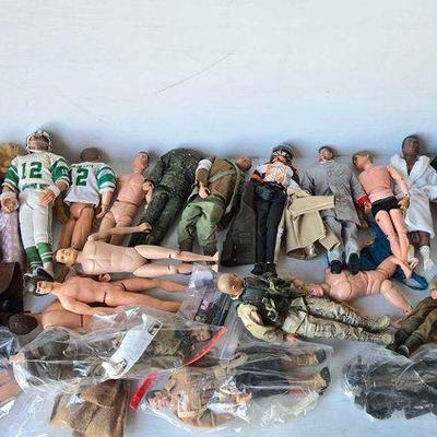 #13690 • G.I. Joe Figures, Dolls & Clothes

