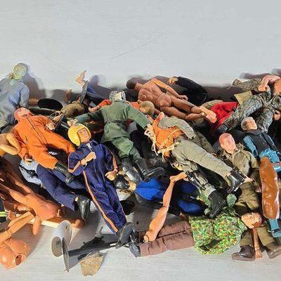 #14042 • G.I. Joe & Action Figures
