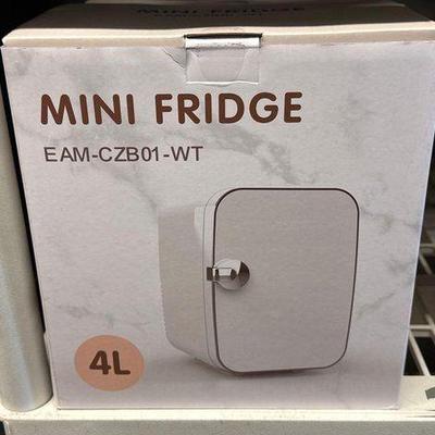 #4532 • NEW!!! (3) Mini Skincare Fridges
