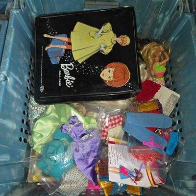 #14512 • Barbie Doll, Clothes & Doll Case

