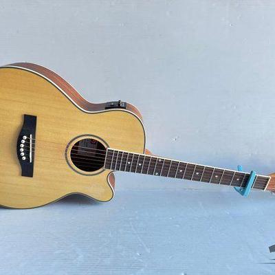 #13528 • Vangoa Acoustic-Electric Guitar & Case
