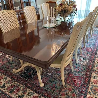 White Furniture Company Dining Room Table with 2 Arm Chairs, 8 Side Chairs. Includes 3 leafs (22" wide each) and Full Table Pad...