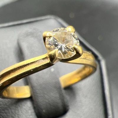 Heirloom 18K Gold Diamond Engagement Ring
