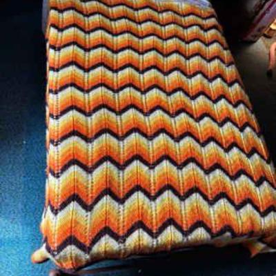 Vintage Chevron Throw Blanket
