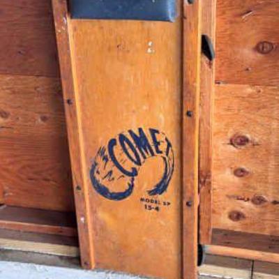 Comet Car Creeper
