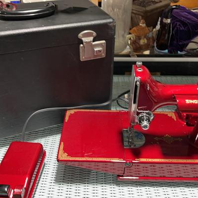 Vintage Ruby Red 1950s Singer Featherweight 221 
