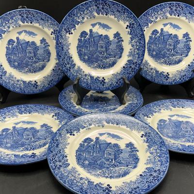 Wedgwood Romantic England Salad Plates 