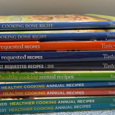 Taste Of Home Cookbook Assortment 