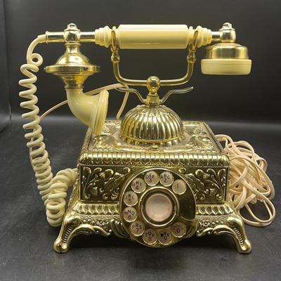 Victorian 1983 Phone