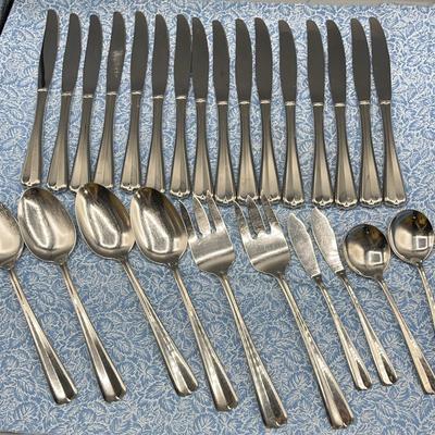 Oneida Stainless Flatware Assortment 
