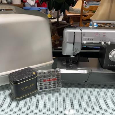 Vintage Singer CG-550 C 