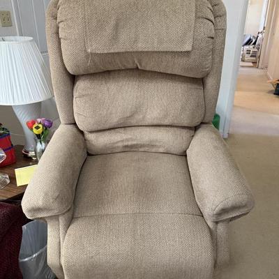Lift chair $350