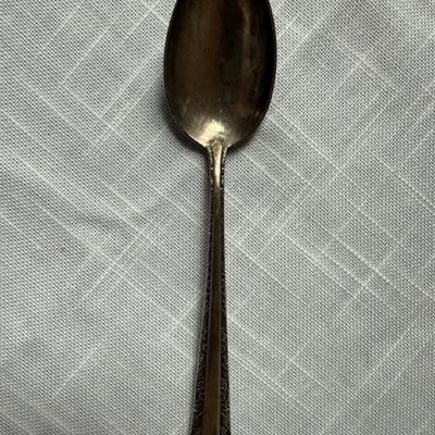 Sterling silver
Towle “Candlelight”