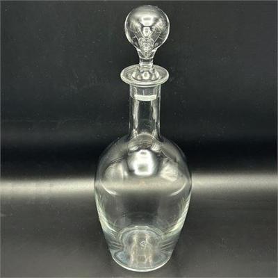 Lot 020-138   
Baccarat Crystal Chambelle Decanter