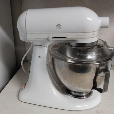 Kitchen Aid Ultra Power White Mixer 