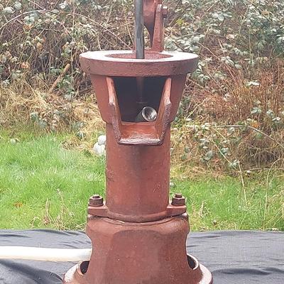 Cast Metal  Hand Pump 