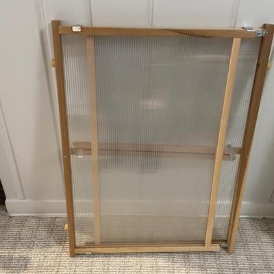 Baby gate 
