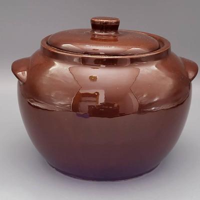 Watt Oven Ware Bean Pot 