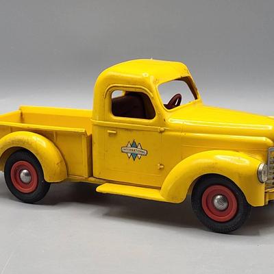 Product Miniature Company Toy Truck