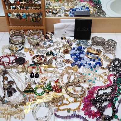 Huge Fashion Jewelry
