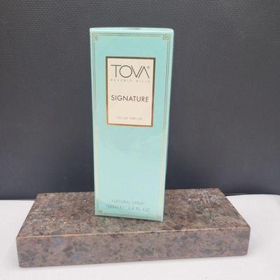 Tova Sealed