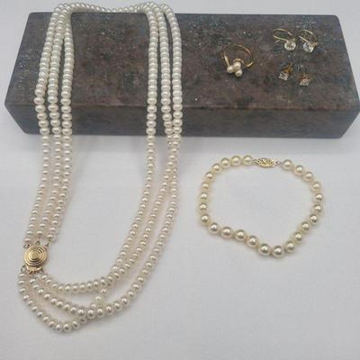 Pearl with 14k