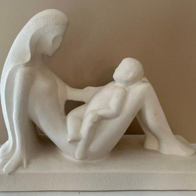 Royal Haegar Mother & Child Figurine 