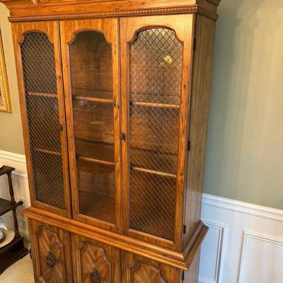 MCM China Cabinet / Display Cabinet 