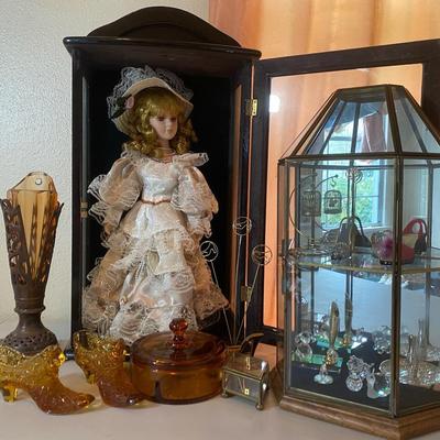 Ashley Belle LTD Edition Collector Doll With Amber Glass, Crystal Figurines And High Heel Picture 