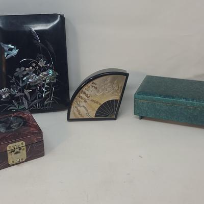 Laminated Lacquer Jewelry Boxes 