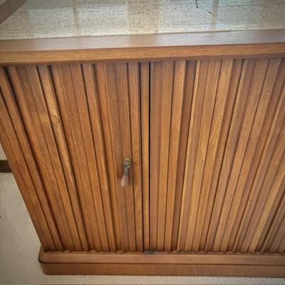 Vintage Henredon buffet with wood drop handles, interior drawers and shelves