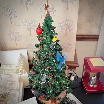 Danbury Mint Birdwatcher's Tree