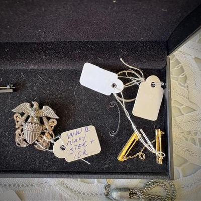 Jewelry counter - including gold and silver