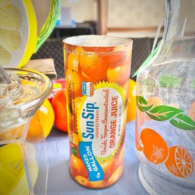 Vintage Florida orange citrus reamers, juicers, decor