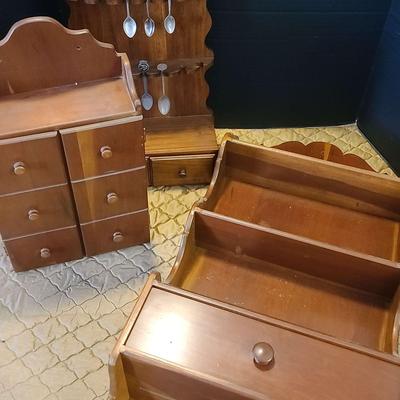 Wooden Wall Shelves With Spoon Collection 