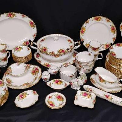 Ct114 old country roses royal albert lot 2