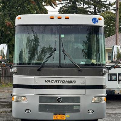 2006 HOLIDAY RAMBLER 34' RV MOTORHOME WITH SLIDE-OUTS | **AS-IS** This beautiful motorhome is From The Estate of Edward G. Hess, Jr.
