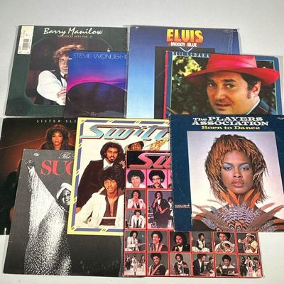 (9pc) BLUES, JAZZ, & OTHER VINYL RECORDS | Mixed vinyl record albums including: Elvis "Moody Blue" (AFL 1-2428) Stevie...