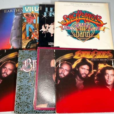 (9pc) Bee Gees & other Pop Vinyl Records | Vinyl record albums including: Bee Gees "Spirits Having Flown" (CT-1-3041) (2)...