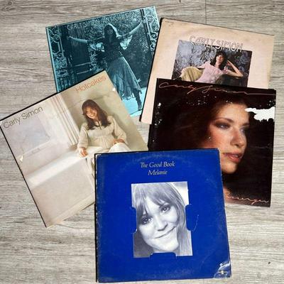 (5pc) Carly Simon & Melanie Records | Vinyl record albums, including: Anticipation by Carly Simon, Elektra EKS-75016 Carly...