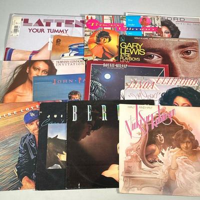 MIXED LOVE & OTHER VINYL RECORDS | Vinyl record albums including: Vicki Sue Robinson "Half and Half" (AFL 1-2294) Berlin...