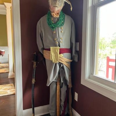 Robert E. Lee Re-Enactment Uniform & Mannequin 