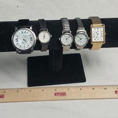 Vintage Women's Watch Collection