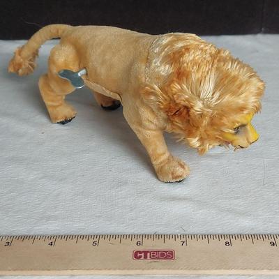 Marx Wind Up Lion Vintage. Walks & Roars!