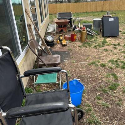 Estate sale photo