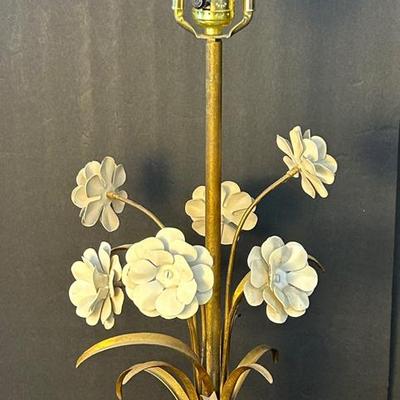 Vintage Hollywood Regency Tole Painted Metal Table Lamp - 29”h To Top Of Harp
