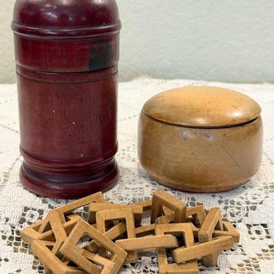 Antique Wood Trinket Box, Red Treen Wood Storage Case, Folk Art Wood Hand Carved Link Chain