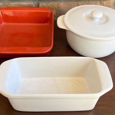 Chantal Ceramic Dish Lot - 2 Liter Dutch Oven, 8" X 2" X Baking Dish, 1.5 Liter Baking Dish