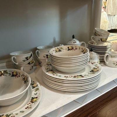 Royal Doulton set. 